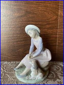 Lladro BY MY SIDE Porcelain Figurine # 7645 Girl Sitting with Dog