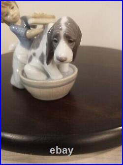 Lladro Bashful Bather #5455 girl bathing dog retired