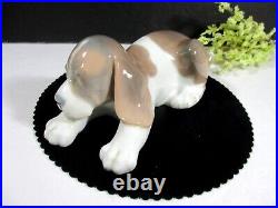 Lladro Beagle Puppy Lying 1072 Figurine Vintage