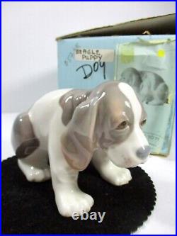 Lladro Beagle Puppy Sitting 1071 Figurine Vintage Box