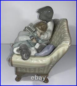 Lladro Big Sister #5735 Girl Reading To Her Little Sister & Dog Perfect In Box