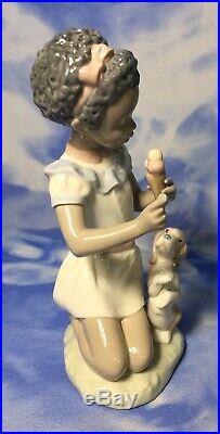 Lladro Black Lagacy Sharing Sweets Glazed Girl Figurine Dog Ice Cream 5836 EUC