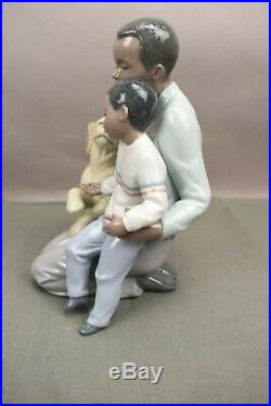 Lladro Black Legacy Figurine 6815 A Moment To Remember Father Son Dog withbox