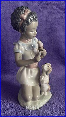 Lladro Black Legacy SHARING SWEETS #5836 Girl Ice Cream Dog Helado Para Dos Mint