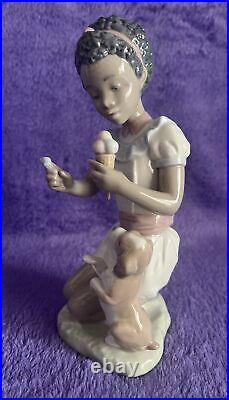 Lladro Black Legacy SHARING SWEETS #5836 Girl Ice Cream Dog Helado Para Dos Mint