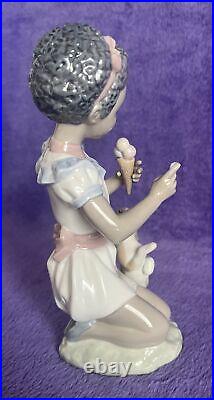 Lladro Black Legacy SHARING SWEETS #5836 Girl Ice Cream Dog Helado Para Dos Mint