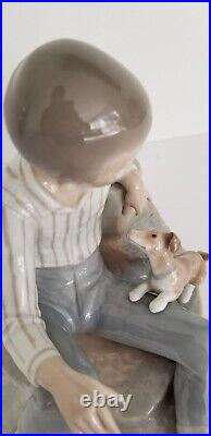 Lladro Boy with Dog Porcelain Figurine L 10