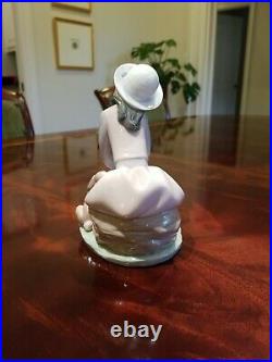 Lladro By My Side Porcelain Figurine # 7645 Girl Sitting With Dog Spain Mint