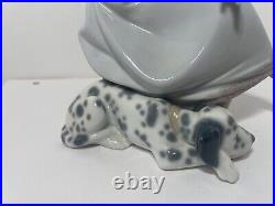 Lladro CHIT-CHAT Figurine #05466 Glossy Girl on Phone With Dog Original Box 1990