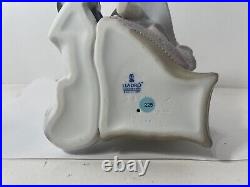 Lladro CHIT-CHAT Figurine #05466 Glossy Girl on Phone With Dog Original Box 1990