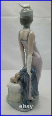 Lladro COUPLET Lady with Dog a 1920's Flapper Girl Figurine #5174