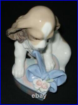 Lladro Can't Wait Dog Porcelain Figurine # 8312 Mint