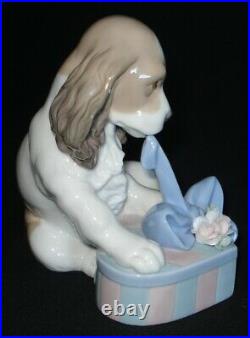 Lladro Can't Wait Dog Porcelain Figurine # 8312 Mint