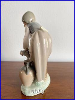 Lladro Caress And Rest Girl Petting Dog, Porcelain Figurine #86, Mint