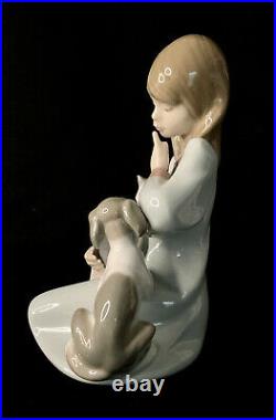 Lladro Cat Nap Girl with Dog & Kitten Figure 5640 Retired