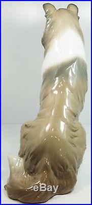 Lladro Ceramic Figurine Collie Dog #6455 10.25 L125