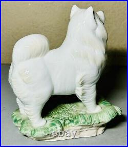 Lladro Chinese Zodiac Collection Year Of The Dog Porcelain Figurine 2004 Mint