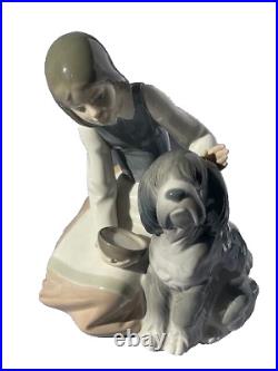 Lladro Chow Time Girl Feeding Sheepdog #1334 Issued 1977 Retired 1981