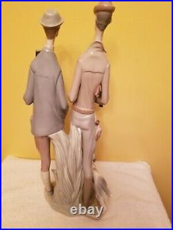 Lladro Classic Hunters with Dog 19 Tall Figure Juan Huerta 1970s