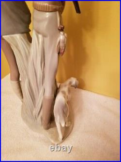 Lladro Classic Hunters with Dog 19 Tall Figure Juan Huerta 1970s