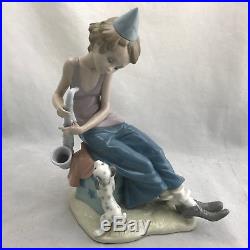 Lladro Clown with Saxophone and Dog Glossy Fine Porcelain Figurine #5059