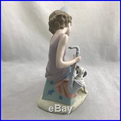 Lladro Clown with Saxophone and Dog Glossy Fine Porcelain Figurine #5059