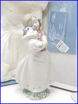 Lladro Collectible Figurine My Sweet Little Puppy Handmade Porcelain Figure