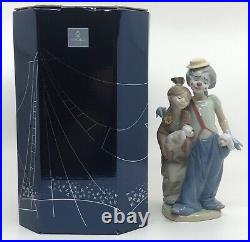 Lladro Collector Society Pals Forever #7686 Clown, Girl & 2 Dogs MINT with box