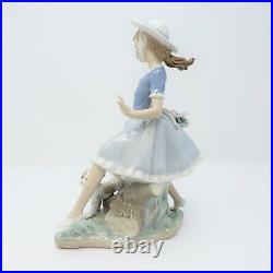 Lladro Country Lass With Dog And Basket Of Flowers Porcelain Figurine 1004920