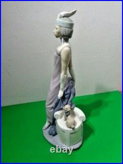 Lladro Couplet Lady With Dog # 5174 -A 1920's Flapper Girl Figurine (13.5 by 5)