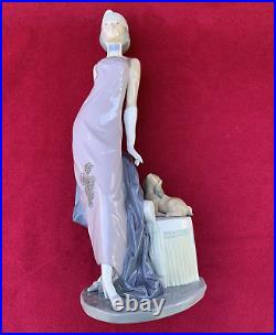 Lladro Couplet Lady with Dog 1920's Flapper Girl Figurine #5174