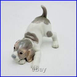 Lladro Crouching Beagle Puppy Dog Figurine 6 Long Gray & White Porcelain