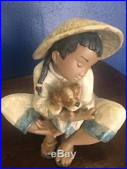 Lladro Daisa 1991 Gres Asian Boy With A Dog Figurine 10 By 10 Super Rare