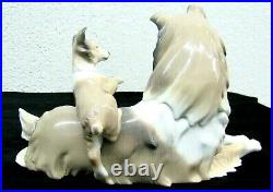 Lladro Daisa Collie Dog Mother with Puppy Porcelain Figurine #6459 -W