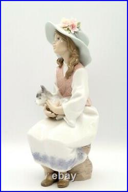 Lladro Daydreams # 6400 Girl Wearing Hat With Flowers Holding Schnauzer Dog IOB