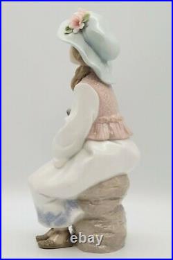 Lladro Daydreams # 6400 Girl Wearing Hat With Flowers Holding Schnauzer Dog IOB