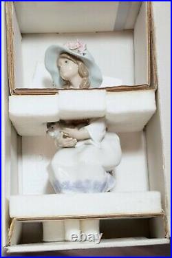 Lladro Daydreams # 6400 Girl Wearing Hat With Flowers Holding Schnauzer Dog IOB