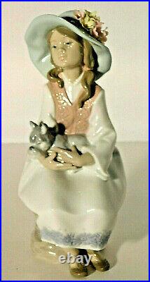 Lladro Daydreams Girl with Schnauzer Dog Figurine #6400 Scarce