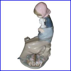 Lladro Devotion Jealousy Figurine Girl WithLamb & Dog Glossy Porcelain 1278