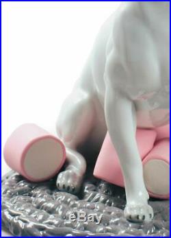 Lladro Dog Chihuahua With Marshmallows 01009191 New