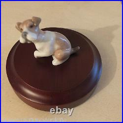 Lladro Dog Curiosity 5393 Mint Condition Fast Shipping