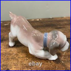 Lladro Dog Figurine Pottery Elegant Graceful Formal Luxury Spain Figurine Japan