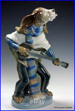 Lladro Dog Playing Guitar 1152 Rare Perfect Condition Mint