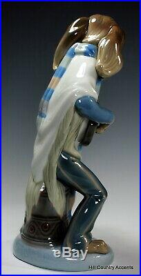 Lladro Dog Playing Guitar 1152 Rare Perfect Condition Mint