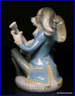 Lladro Dog Playing Guitar Seated 1153 Rare Perfect Condition Mint