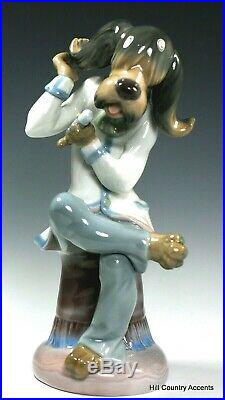 Lladro Dog Singer #1155 Perfect Free Shipping Mint