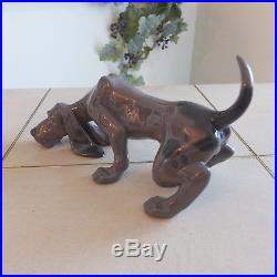 Lladro Dog Sniffing # 5110 Bloodhound Dog Mint Condition Fast Shipping