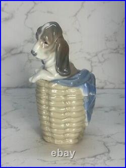 Lladro Dog in the Basket #1128 Basset Hound in Tall Basket Retired Vintage 1970s