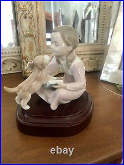 Lladro Dont Be Impatient Girl with dog