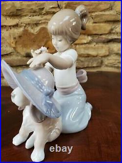 Lladro Elegant Touch # 6862 Girl with Dog Figurine Retail $460.00